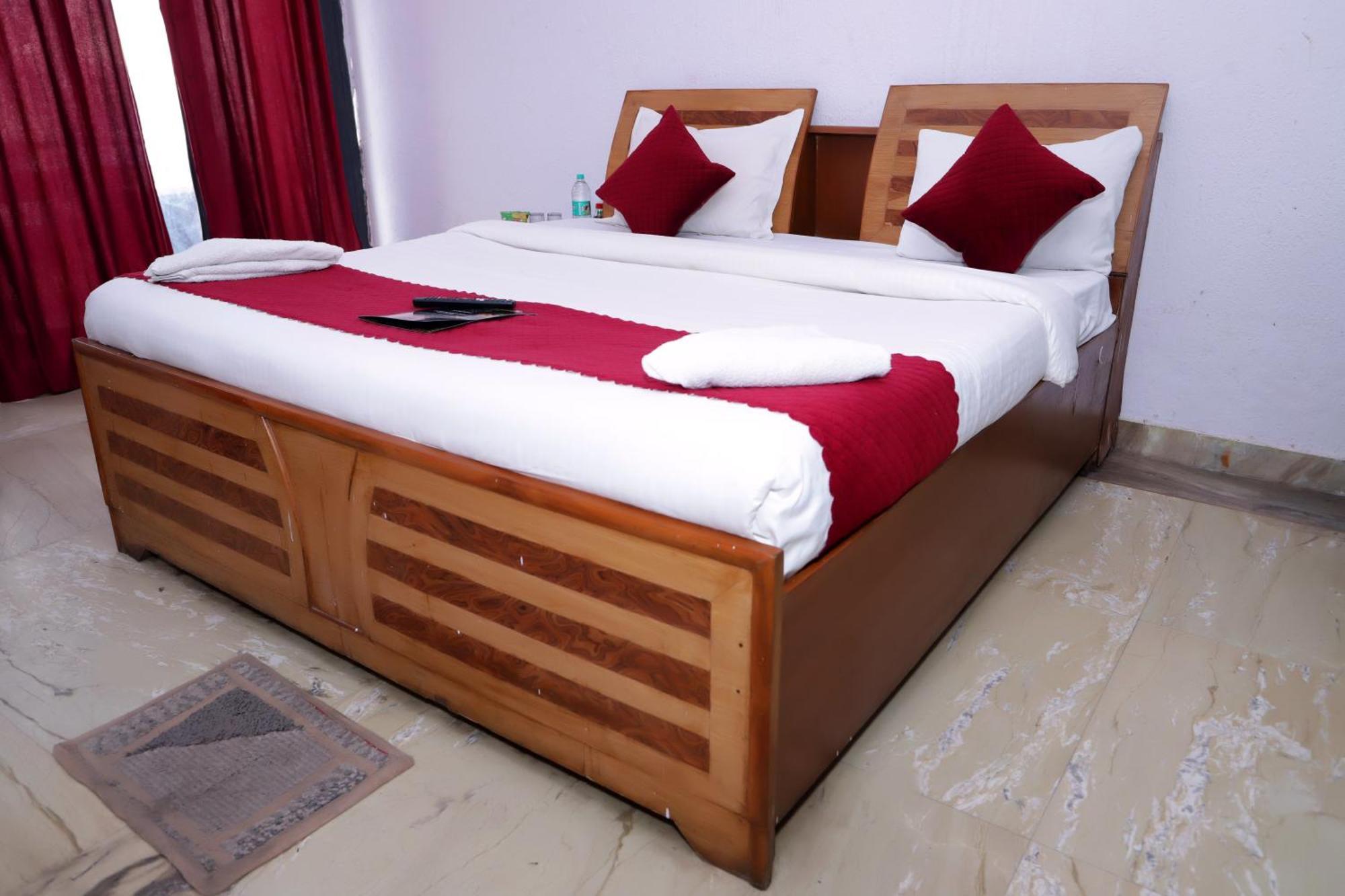 Hotel Warm Welcome - Noida Sector 51 Exteriör bild